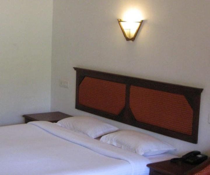 Abad Harmonia Ayurvedic Beach Resort Kovalam Exterior foto